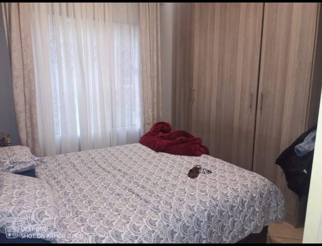 3 BEDROOM TOWNHOUSE FOR SALE IN DAWN PARK EXT